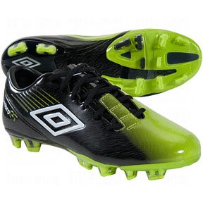 UMBRO GT PRO II - BLACK-WHITE-ACID GREEN